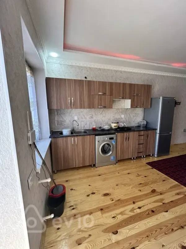 Kirayə verilir 4 otaqlı həyət evi 150 m²