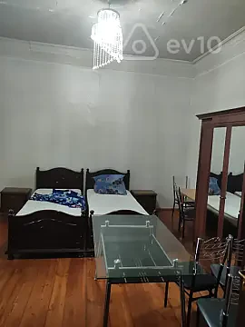 Kirayə verilir 2 otaqlı həyət evi 64 m² — Bakı, Nərimanov 2 otaq 64.00 m²