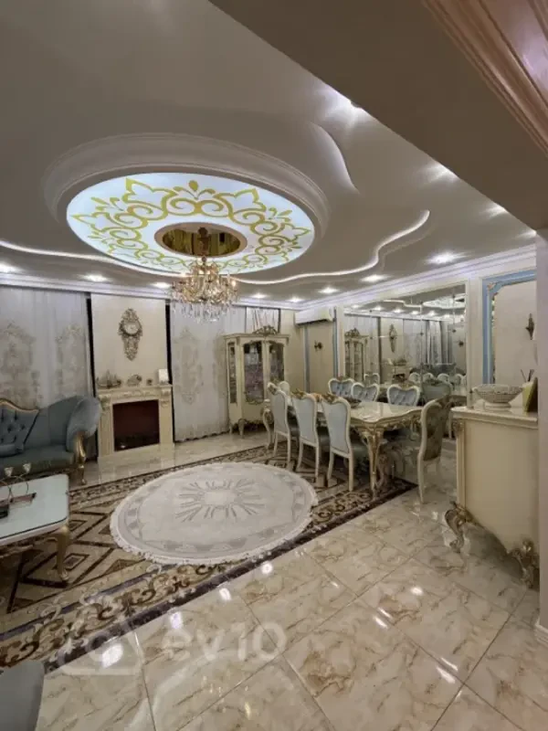 Kirayə verilir 5 otaqlı yeni tikili 180 m²