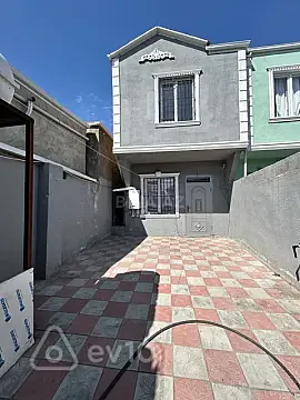 Kirayə verilir 4 otaqlı həyət evi 300 m² — Xırdalan 4 otaq 300.00 m²
