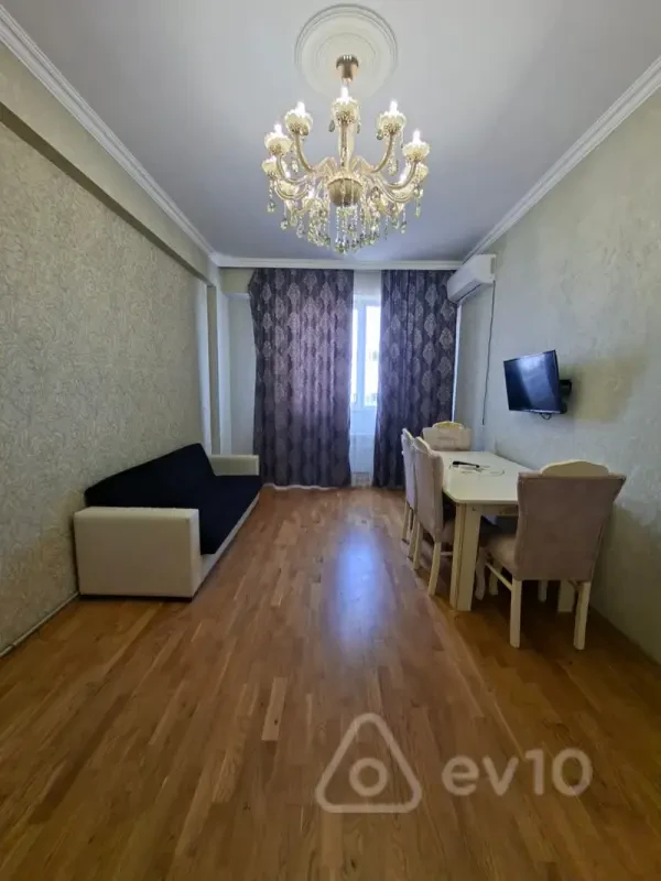 Satılır 2 otaqlı yeni tikili 50 m²
