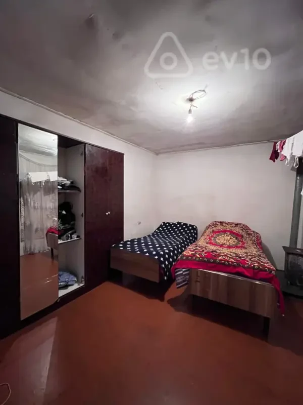 Kirayə verilir 2 otaqlı həyət evi 35 m²