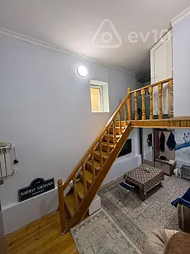 Satılır 1 otaqlı köhnə tikili 15 m² — Bakı, Səbail 1 otaq 15.00 m²