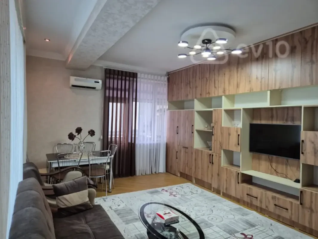 Satılır 2 otaqlı yeni tikili 74 m²