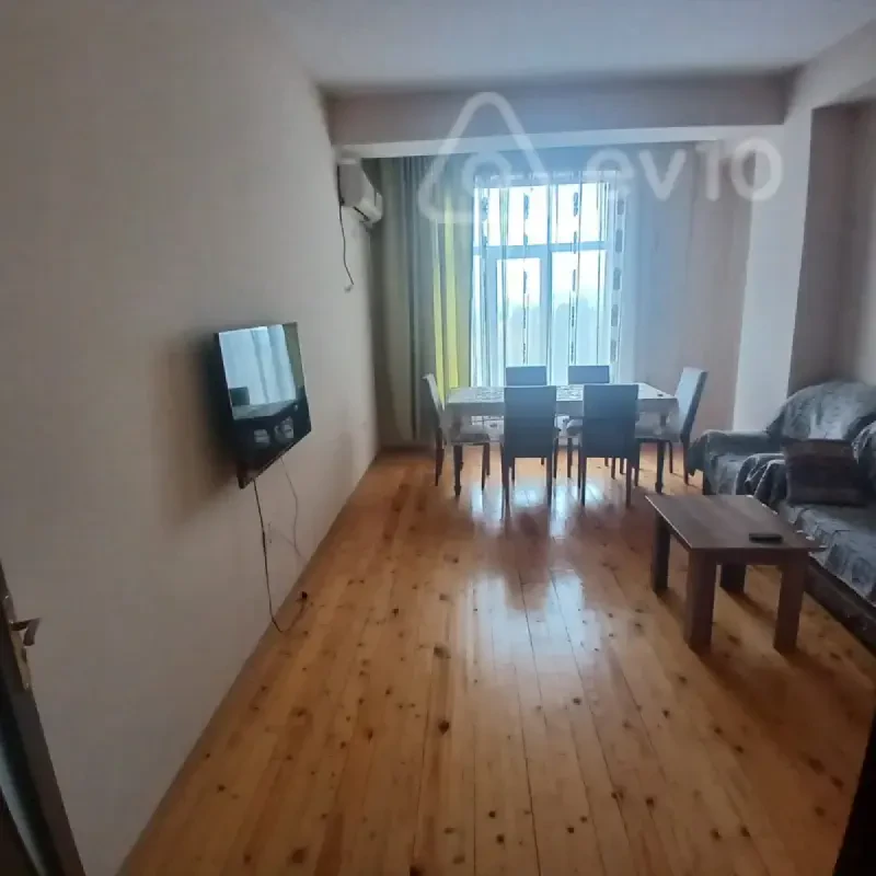 Kirayə verilir 2 otaqlı yeni tikili 104 m²