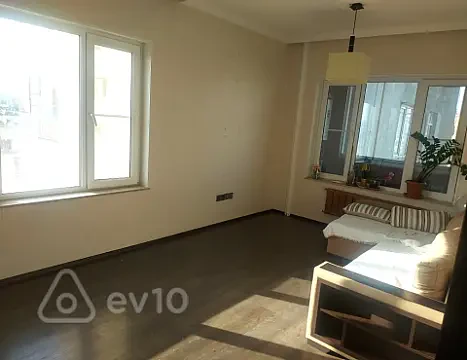 Satılır 3 otaqlı köhnə tikili 80 m² — Bakı, Nərimanov 3 otaq 80.00 m²