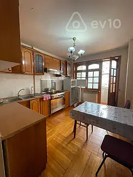 Kirayə verilir 2 otaqlı köhnə tikili 60 m² — Bakı, Yasamal 2 otaq 60.00 m²