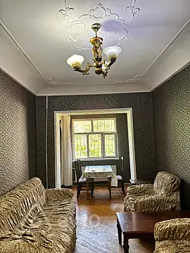 Kirayə verilir 2 otaqlı köhnə tikili 55 m² — Bakı, Nərimanov 2 otaq 55.00 m²
