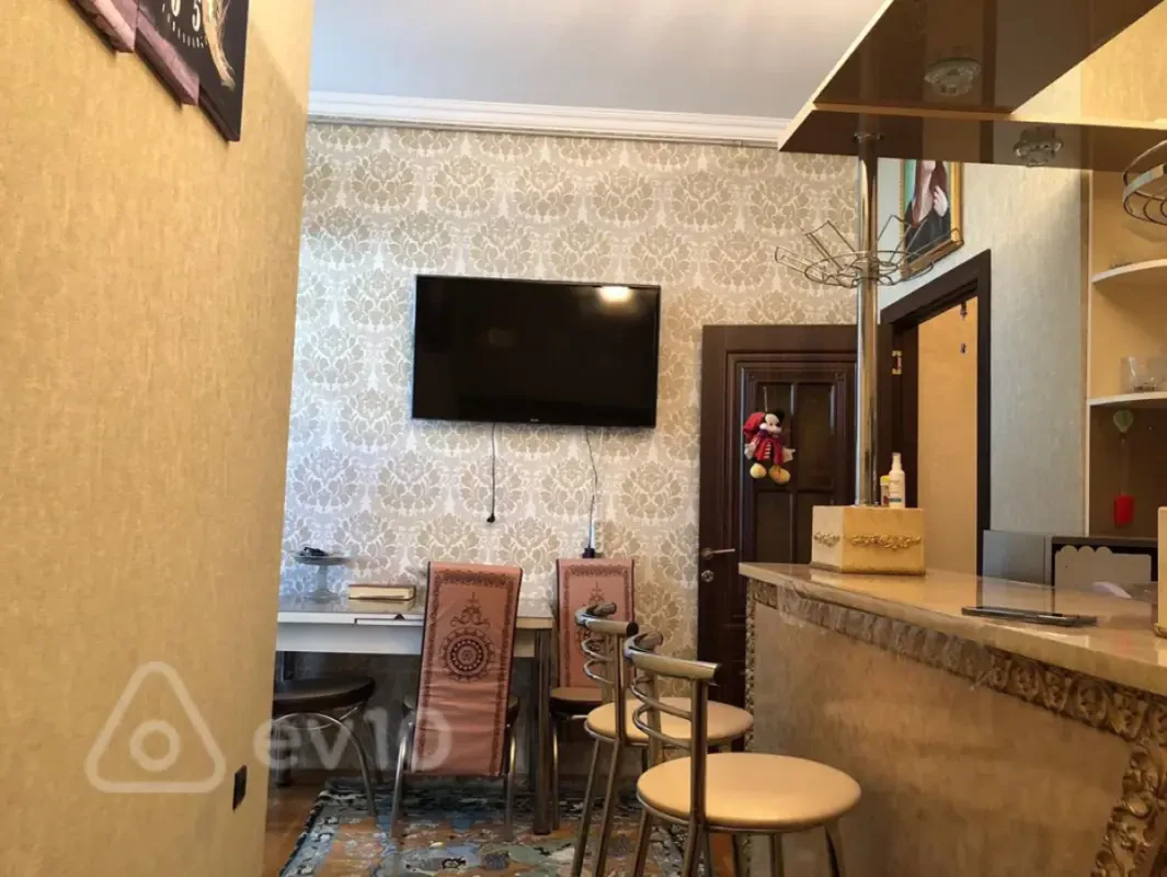 Kirayə verilir 2 otaqlı yeni tikili 45 m²