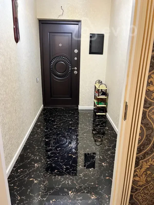 Kirayə verilir 3 otaqlı yeni tikili 75 m²