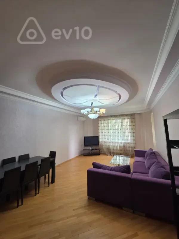 Kirayə verilir 4 otaqlı yeni tikili 160 m²