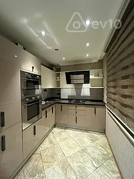 Kirayə verilir 2 otaqlı köhnə tikili 80 m² — Bakı, Nəsimi 2 otaq 80.00 m²