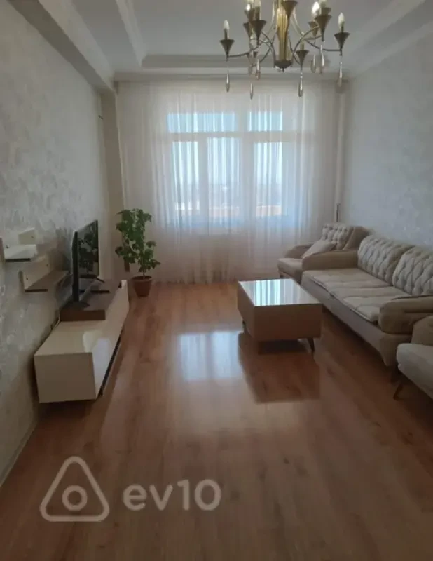 Kirayə verilir 2 otaqlı yeni tikili 102 m²