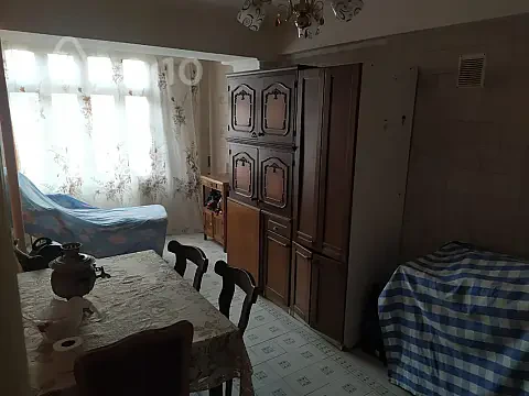Satılır 1 otaqlı köhnə tikili 50 m² — Bakı, Nərimanov 1 otaq 50.00 m²