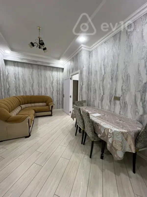 Kirayə verilir 2 otaqlı yeni tikili 50 m²