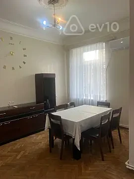 Satılır 3 otaqlı köhnə tikili 80 m² — Bakı, Nərimanov 3 otaq 80.00 m²