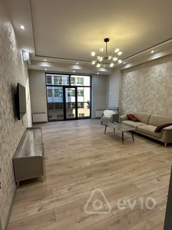 Kirayə verilir 2 otaqlı yeni tikili 91 m²