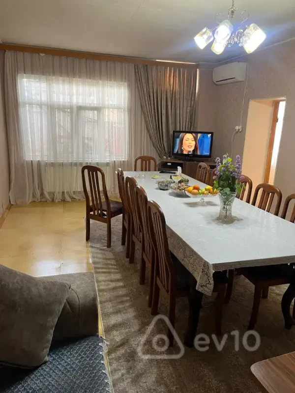 Satılır 3 otaqlı həyət evi 100 m²
