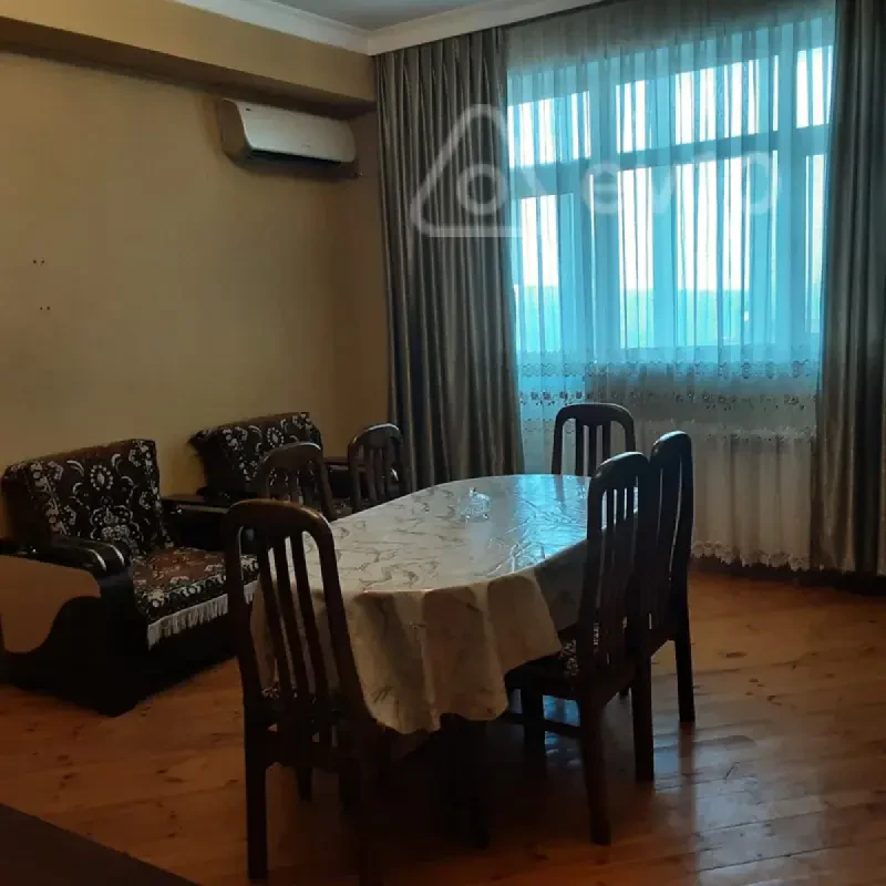 Kirayə verilir 2 otaqlı yeni tikili 50 m²