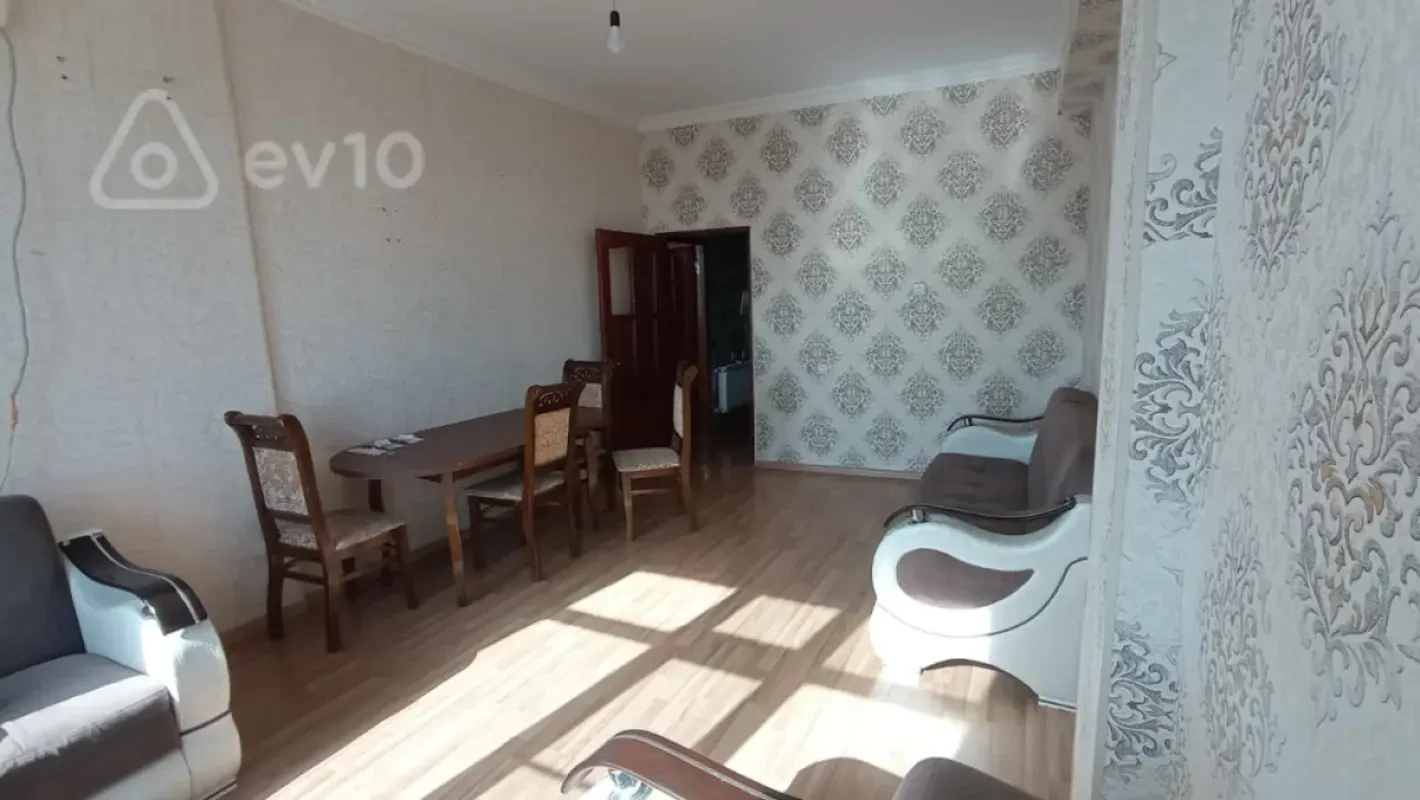 Kirayə verilir 2 otaqlı yeni tikili 60 m²