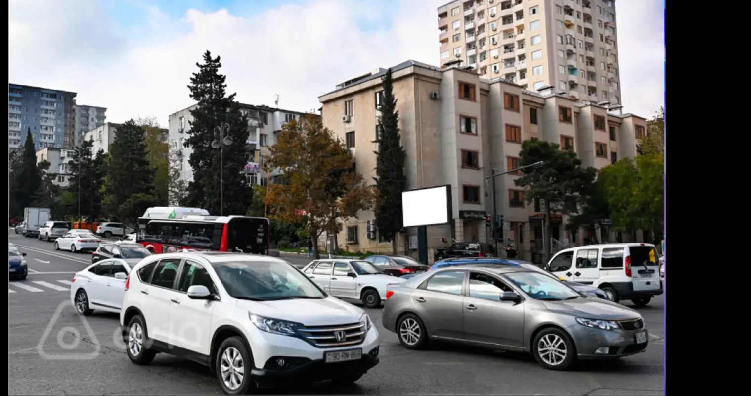 Satılır 2 otaqlı köhnə tikili 32 m²