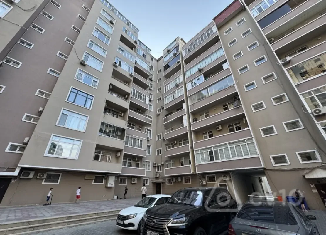 Kirayə verilir 2 otaqlı yeni tikili 110 m²