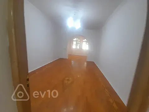 Kirayə verilir mənzil 105 m² — Bakı, Nərimanov 105.00 m²