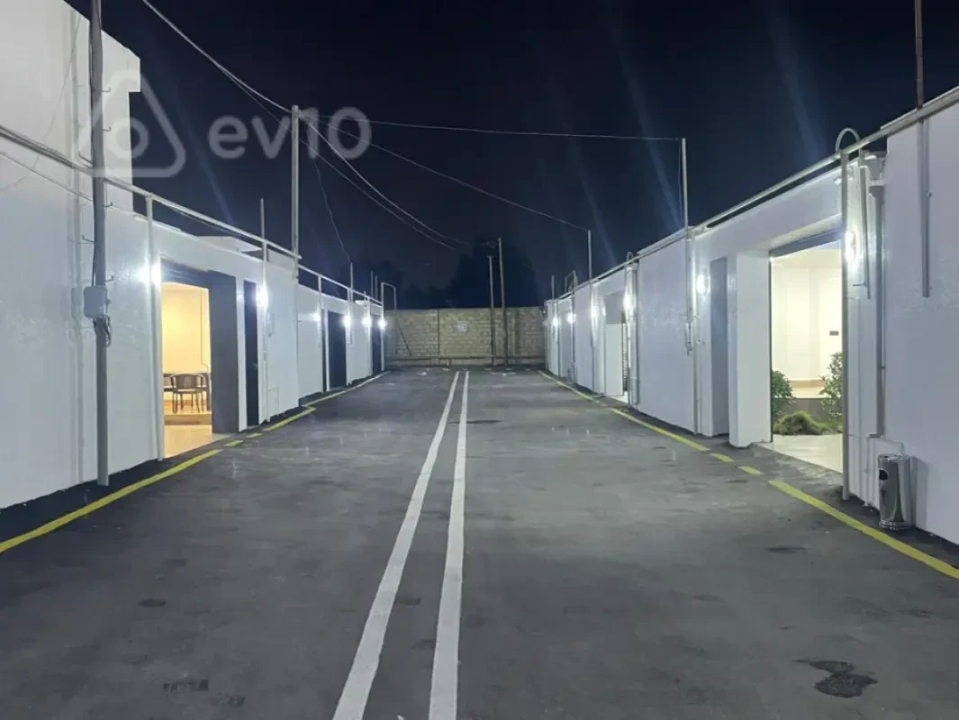 Satılır 4 otaqlı həyət evi 5 m²