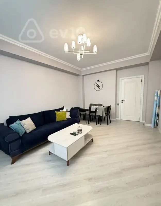 Satılır 3 otaqlı yeni tikili 86 m²