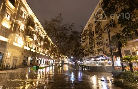 Kirayə verilir 3 otaqlı köhnə tikili 80 m² — Bakı, Səbail 3 otaq 80.00 m²