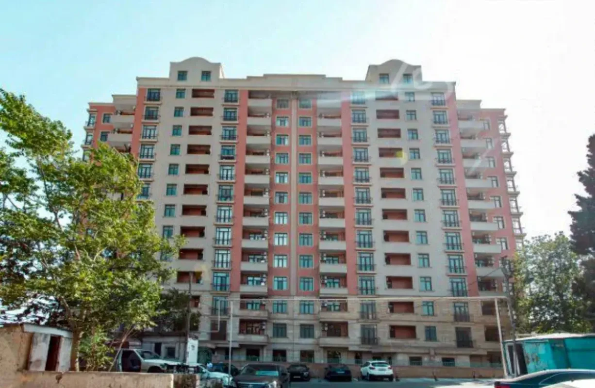 Satılır 2 otaqlı yeni tikili 115 m²
