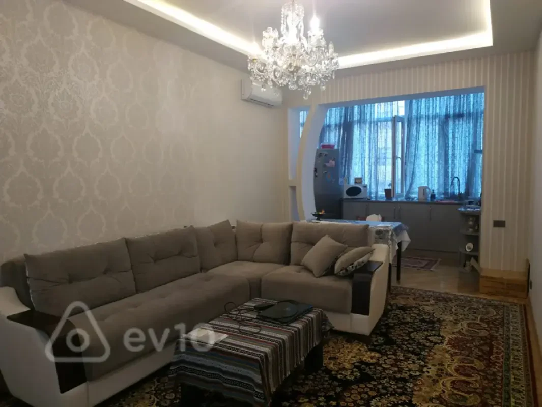 Kirayə verilir 2 otaqlı yeni tikili 67 m²