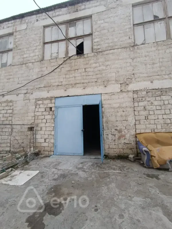 Kirayə verilir mənzil 150 m²