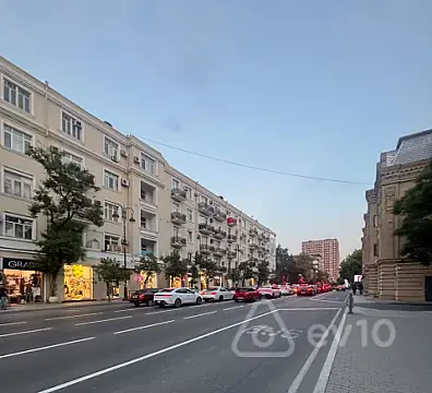 Satılır 2 otaqlı köhnə tikili 60 m² — Bakı, Nəsimi 2 otaq 60.00 m²
