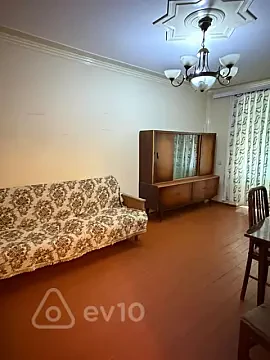Kirayə verilir 3 otaqlı köhnə tikili 75 m² — Bakı, Yasamal 3 otaq 75.00 m²