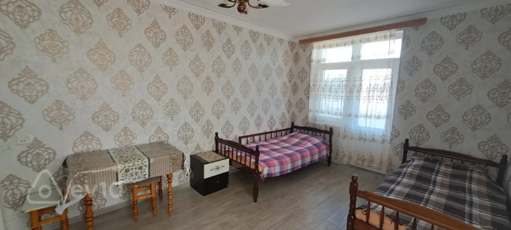 Kirayə verilir 1 otaqlı köhnə tikili 40 m²