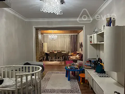 Satılır 3 otaqlı köhnə tikili 75 m² — Bakı, Yasamal 3 otaq 75.00 m²