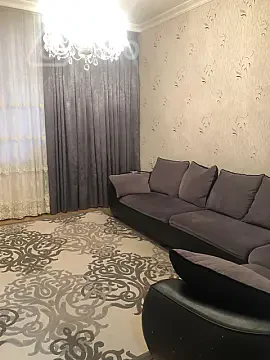 Satılır 3 otaqlı köhnə tikili 65 m² — Bakı, Binəqədi 3 otaq 65.00 m²