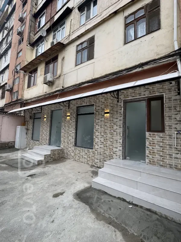 Satılır mənzil 73 m²