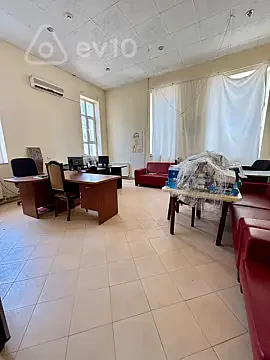 Kirayə verilir mənzil 600 m² — Bakı, Nizami 600.00 m²
