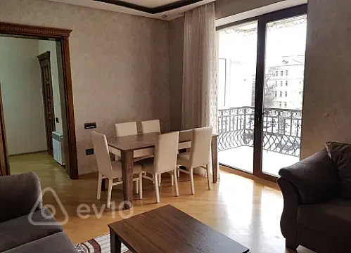 Kirayə verilir 3 otaqlı köhnə tikili 60 m² — Bakı, Yasamal 3 otaq 60.00 m²