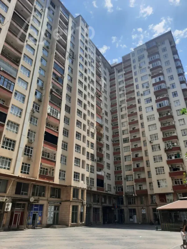 Kirayə verilir 2 otaqlı yeni tikili 60 m²