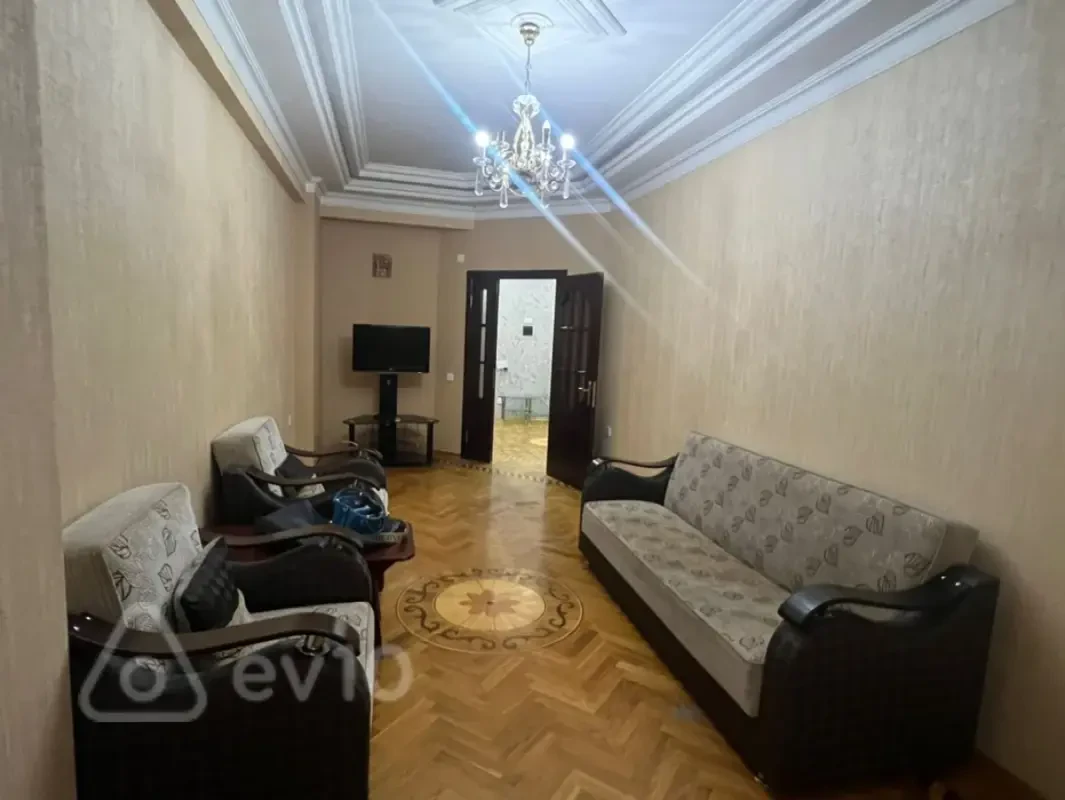 Kirayə verilir 2 otaqlı yeni tikili 80 m²