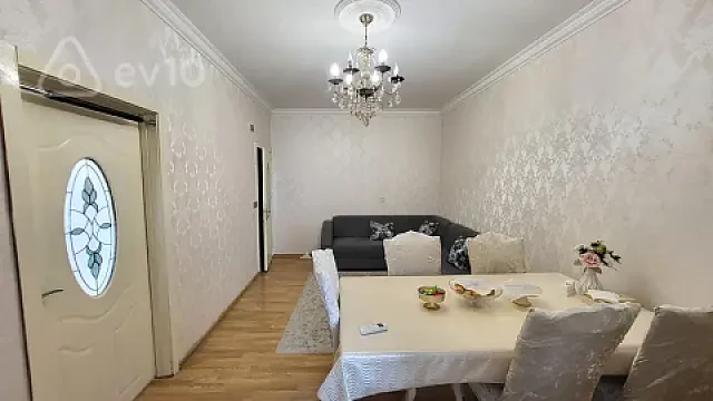 Satılır 3 otaqlı köhnə tikili 55 m² — Bakı, Binəqədi 3 otaq 55.00 m²