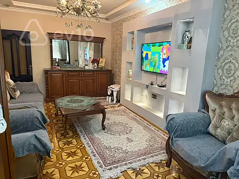 Satılır 3 otaqlı köhnə tikili 70 m² — Bakı, Binəqədi 3 otaq 70.00 m²