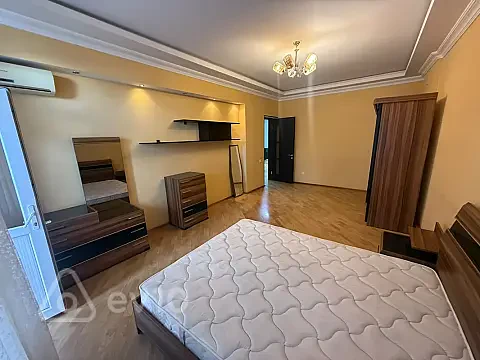 Kirayə verilir 3 otaqlı yeni tikili 105 m² — Bakı, Yasamal 3 otaq 105.00 m²