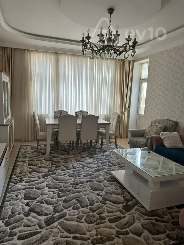 Kirayə verilir 2 otaqlı yeni tikili 90 m²
