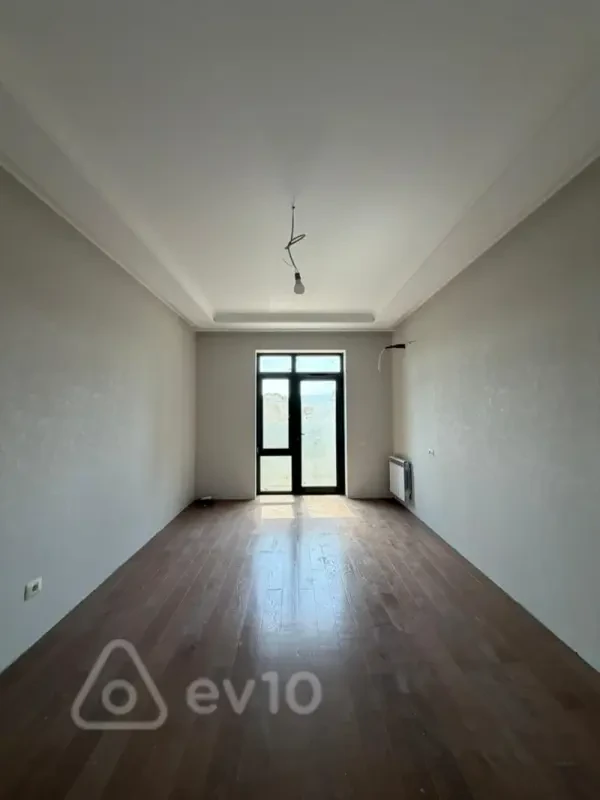 Satılır 2 otaqlı yeni tikili 72.6 m²