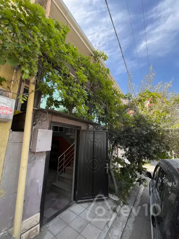 Kirayə verilir 3 otaqlı həyət evi 65 m²