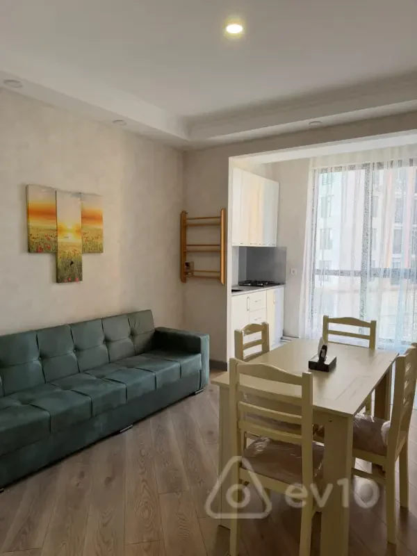 Kirayə verilir 2 otaqlı yeni tikili 60 m²